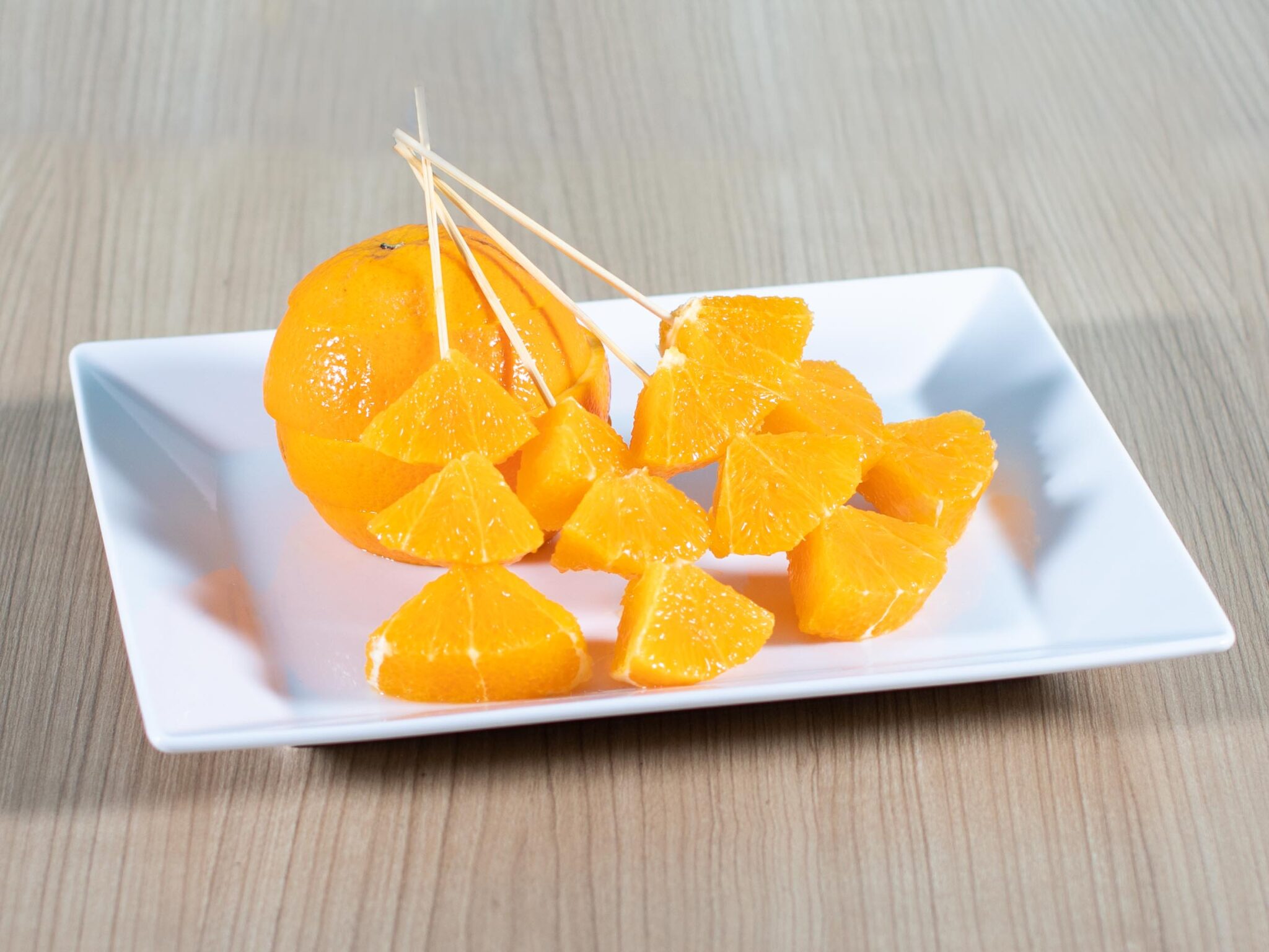 Brochettes d'orange fraîche